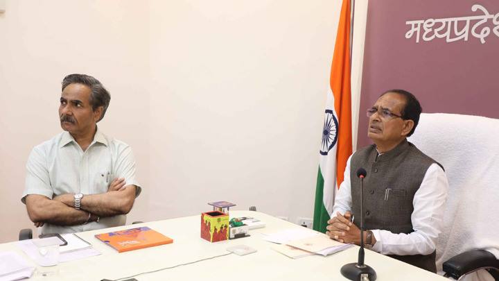 श्री महाकाल लोक का लोकार्पण दिव्य, आलौकिक और अनुपम स्वरूप में हो  - मुख्यमंत्री श्री चौहान